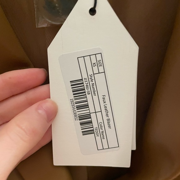 FAUX LEATHER BLAZER - Picture 3 of 4